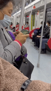 这就是女生爱走小碎步的原因?